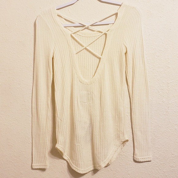 Chaser Thermal L/S Strappy Back Shirttail Tee - Picture 7 of 8